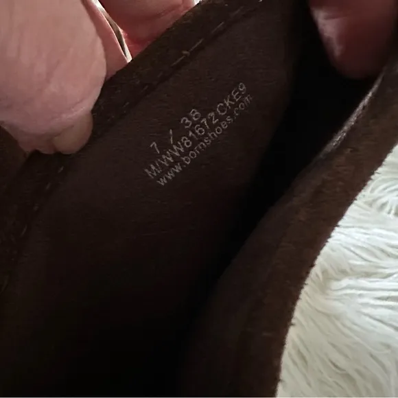Born Audie brown suede leather booties winter boots ladies 7 NEW‎