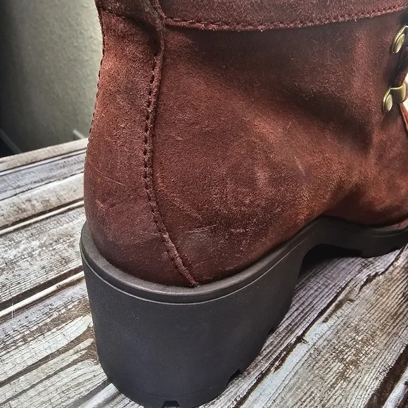 Born Griffin Casual Chunky Ankle Boots Women's' Size 10 Brick Red Suede