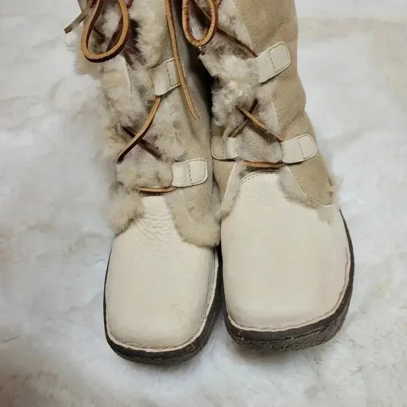 Born Nome Suede Shearling Winter Boots Womens 9 Beige Cream Lace Up Sherpa