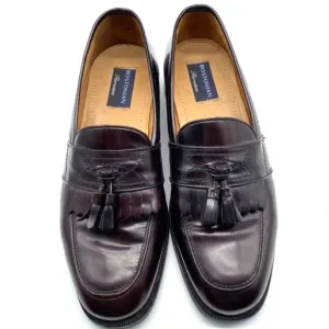 Bostonian loafers Black Leather Florentine Kilted dress shoes. SZ 9.5. NWOT