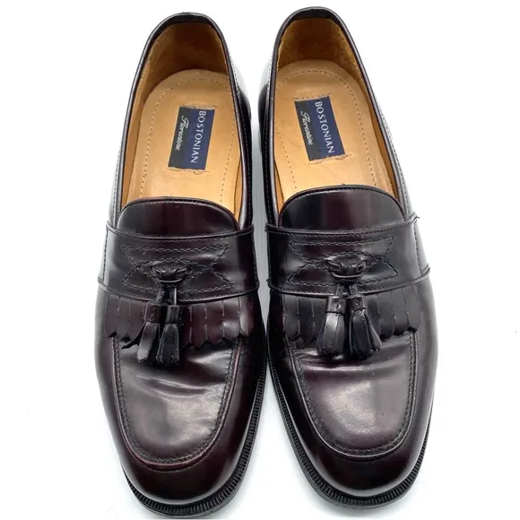 Bostonian loafers Black Leather Florentine Kilted dress shoes. SZ 9.5. NWOT