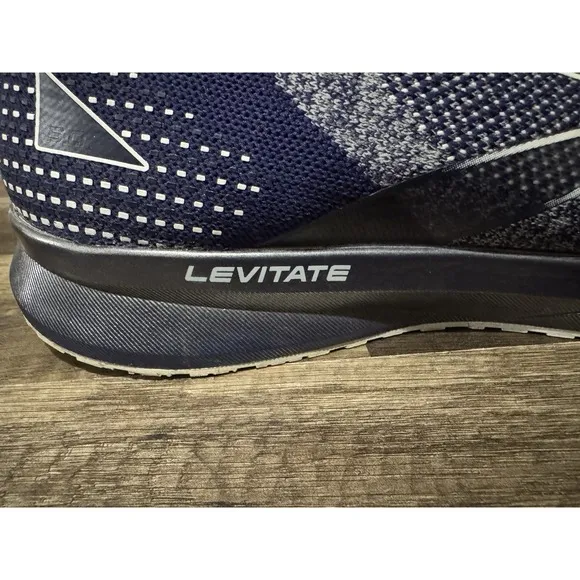 Brooks Levitate 5 Stealth Fit Running Shoes - Men's 15 D‎ - Navy Blue &amp; White