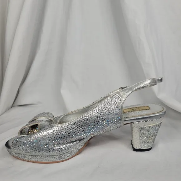 Bruno Giordano Women's Silver Peep Toe Slingback High Heel Size 10