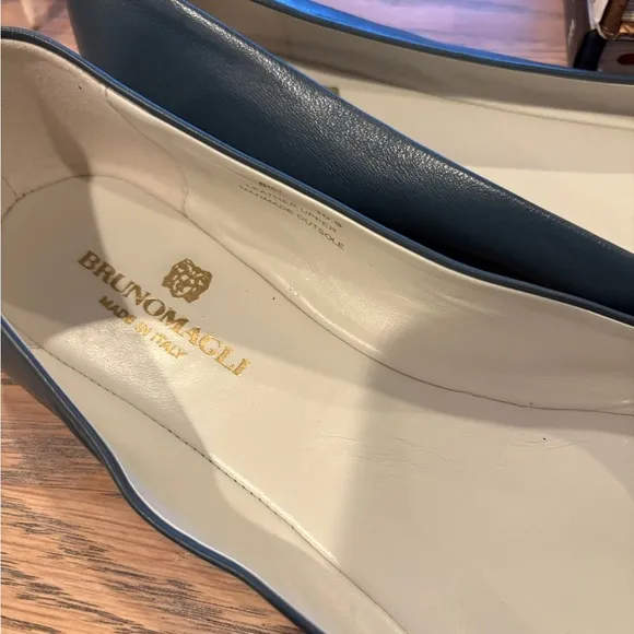 Bruno Magli BIBI Leather Flats Blue