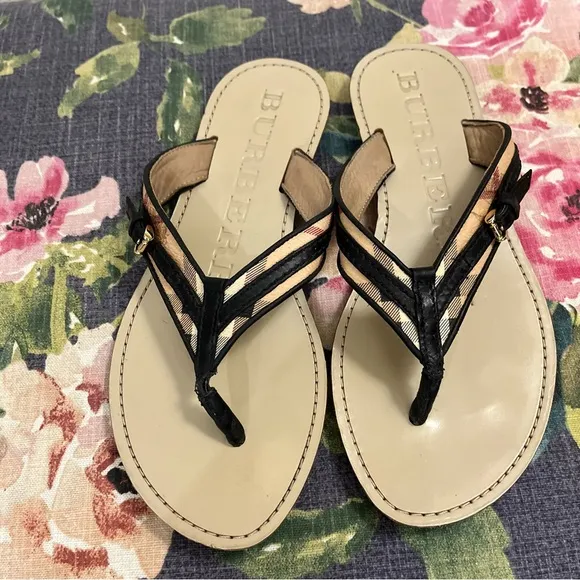 Burberry Aldermary Haymarket Flip flop sandals size 38