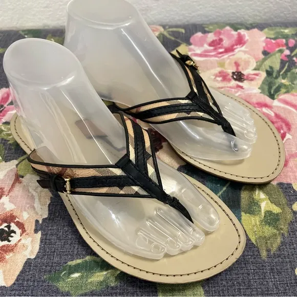 Burberry Aldermary Haymarket Flip flop sandals size 38