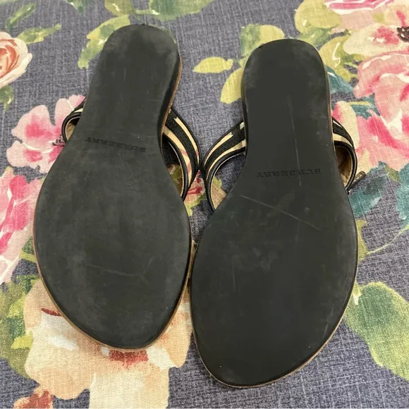 Burberry Aldermary Haymarket Flip flop sandals size 38