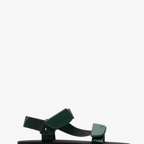 Burberry trek sandal