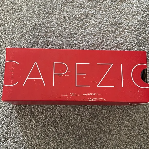Capezio NEW girls  Donatello ballet Pointe shoes
