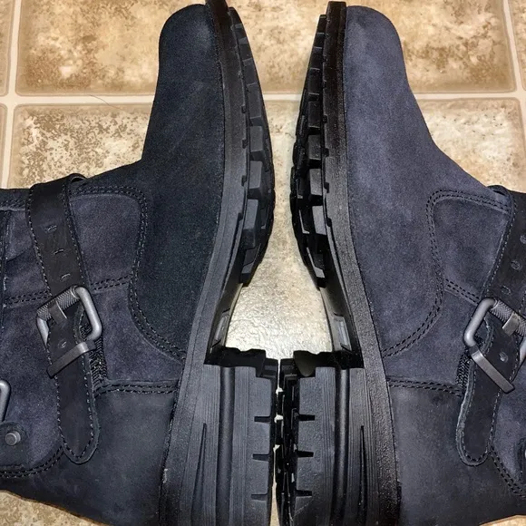 CAT Caterpillar Women’s Black Suede Leather Buckle Winter Boots Sz-11