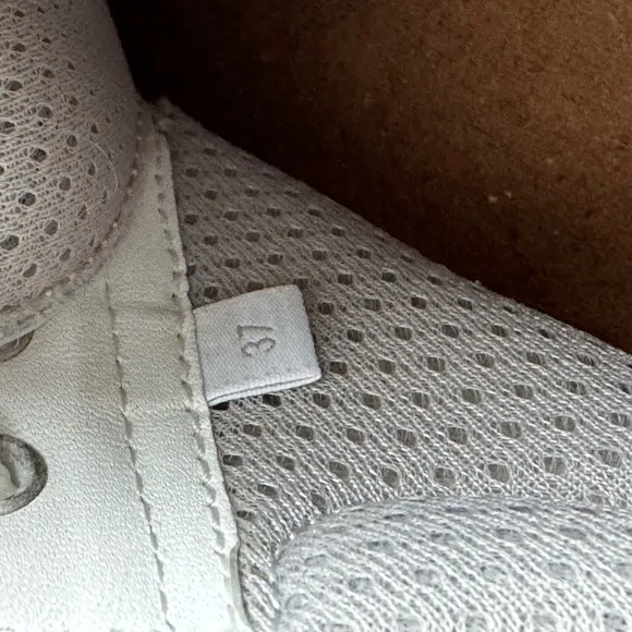 Celine White Leather Sneakers. Size EU 37. Lace up.