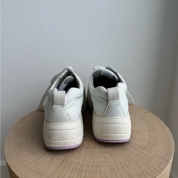 Celine White Leather Sneakers. Size EU 37. Lace up.