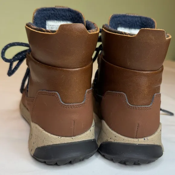 Chaco Hiking Boots Borealis Peak Waterproof