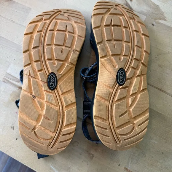 Chaco Zx2 blue strappy sport hiking water sandals size 9
