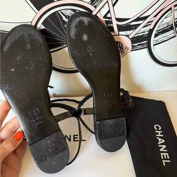 Chanel Black Leather CC Logo Thong Sandals