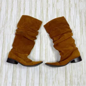 Chinese Laundry Brown Suede Slouchy Winner Boots