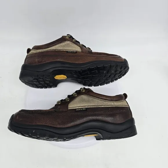 Chippewa Shoe Men's 10.5 M Vintage Moc Toe Hiking Boots Brown