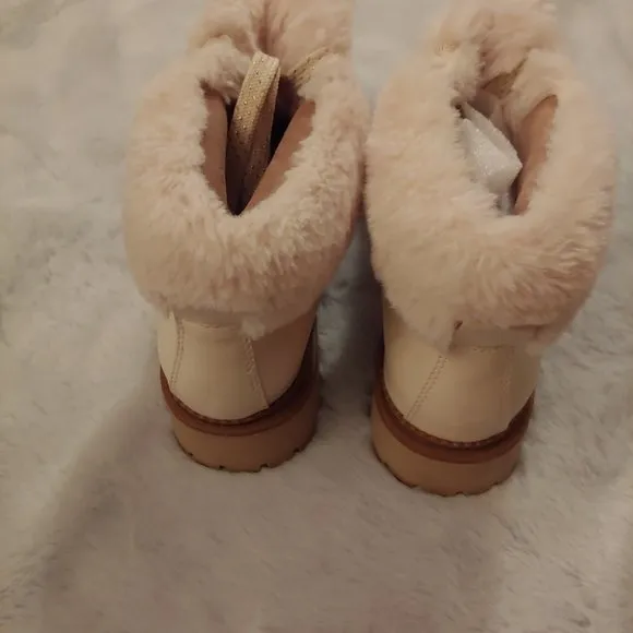 Circus by Sam Edelman faux fur winter boots