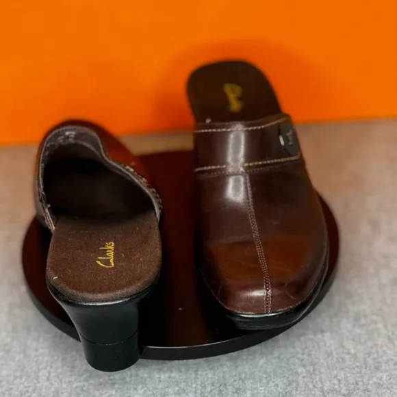 Clarks Brown Leather Button Clog Wedge Heel Size 7 M