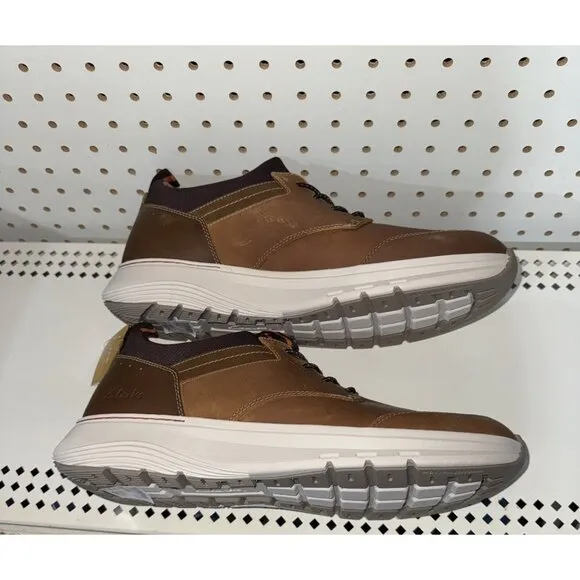 Clarks Motion Trek EZ Mens Leather Casual Slip On Sneakers Shoes Size 8 Brown