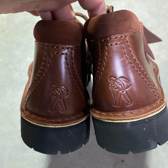 Clark’s Originals Brown Hiking Boots Sz 10.  New without box.