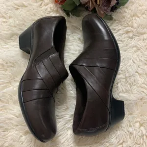 Clark’s Shoes NWOT No Box Size 10M Leather Upper