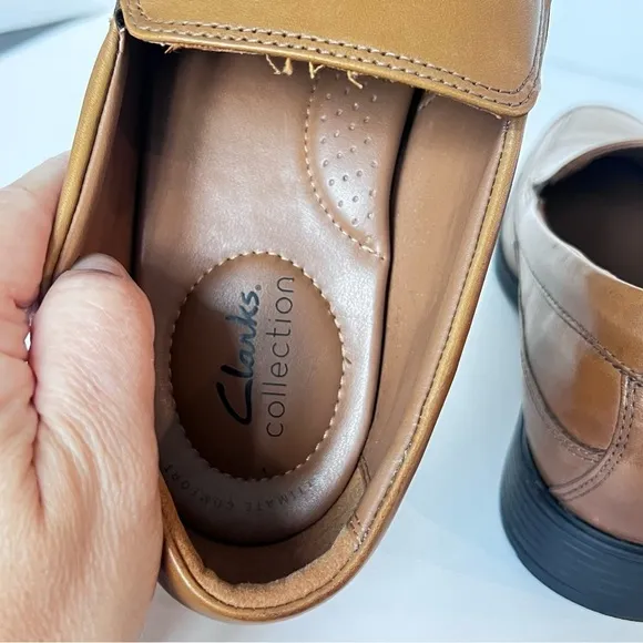 CLARKS Tilden  Men's Dress Shoes / Loafers  Dark Tan Sz 9W 🗝️