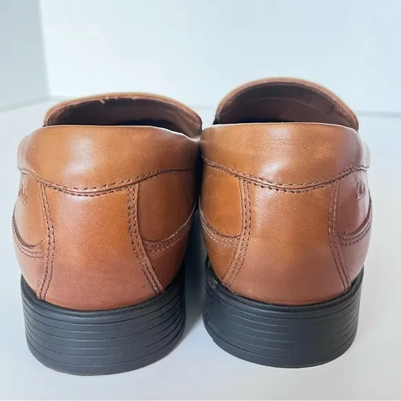 CLARKS Tilden  Men's Dress Shoes / Loafers  Dark Tan Sz 9W 🗝️