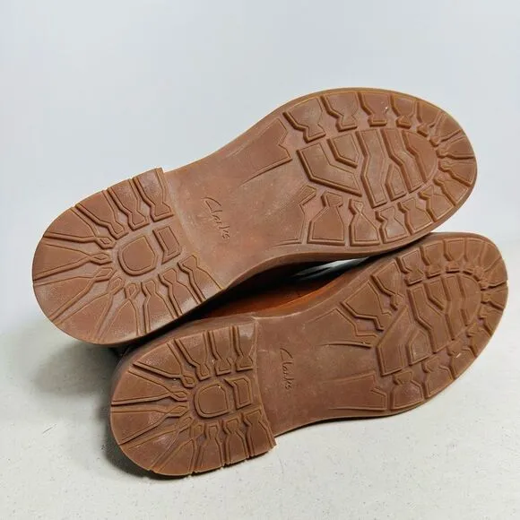 Clarks Trace Fawn Round Toe Brown Leather and Suede Ankle Boots Women's Size 9