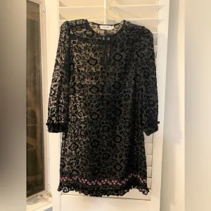 coach black lace floral dress sheer overlay NEW Size 0 With Pink Flowers
