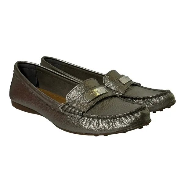 Coach Fredrica Metallic Silver Pebbled Leather Driving Loafers Mocs Size 8.5
