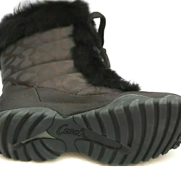 COACH JENNY - Furry Winter Boots