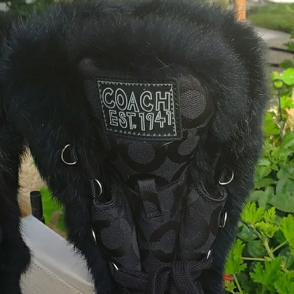 COACH JENNY - Furry Winter Boots