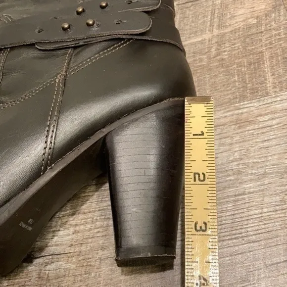 Coconuts by Matisse dark brown leather heeled tall knee boots 7.5