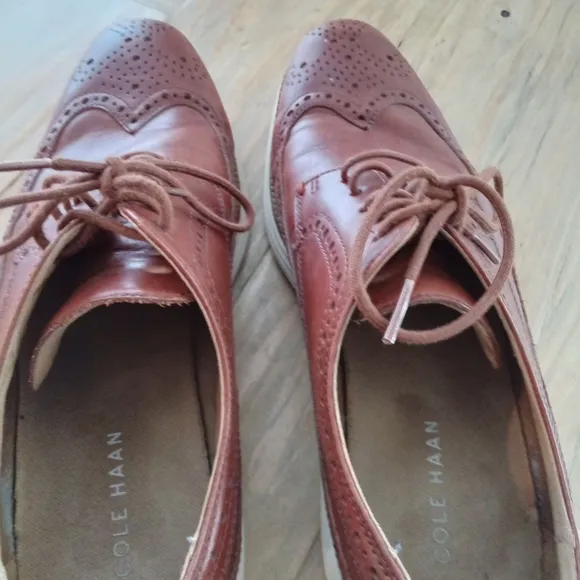 Cole Haan Size 10.Men's Brown Leather Brogue Stitch Wingtip Oxford Shoes