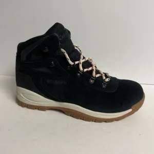 Columbia Women's Newton Ridge Plus Waterproof Amped Hiking Boots Size 9W