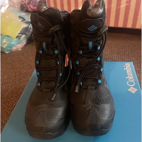 Columbia youth Bugaboot plus Omni heat