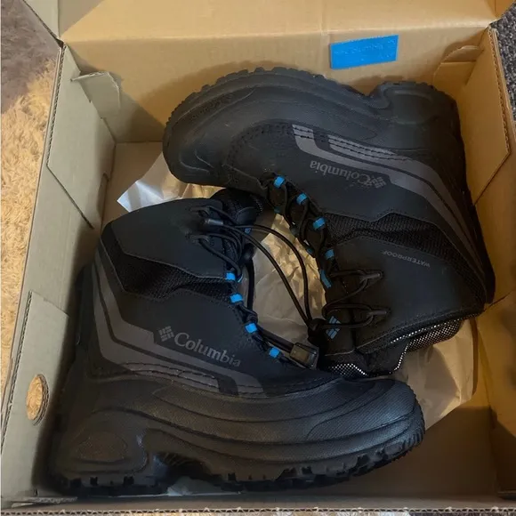 Columbia youth Bugaboot plus Omni heat