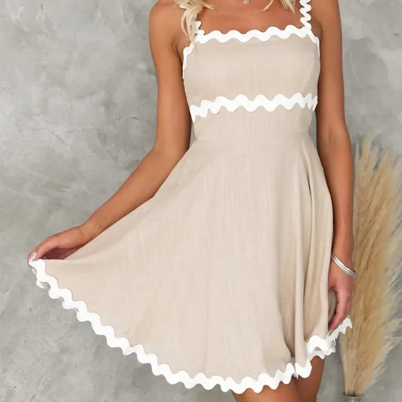 Contour Charm Square Neck Dress - Tan
