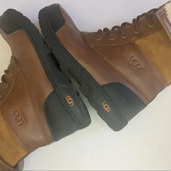 COPY - Ugg Butte II Waterproof Winter Boots Worchester Brown Big Kid Size 4