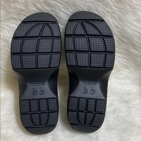 Crocs Stomp High Shine Platform Loafers (NWOT)