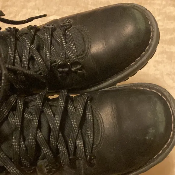 Danner Goretex Vertigo 917 Black Leather Boots
