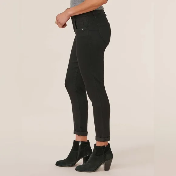 Democracy Women's Black Jeans Freedom Ankle Skimmer Size 4