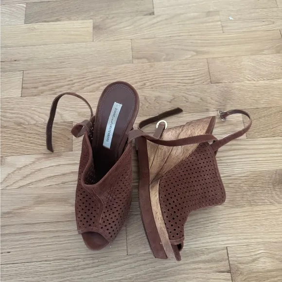 Diane Von Furstenberg  DVF Brown Suede Wedge Sandals