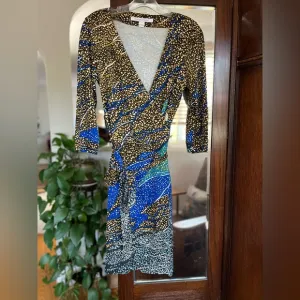 Dianne Von Furstenberg Julian Silk Jersey Wrap Dress.  Size 10