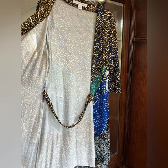 Dianne Von Furstenberg Julian Silk Jersey Wrap Dress.  Size 10