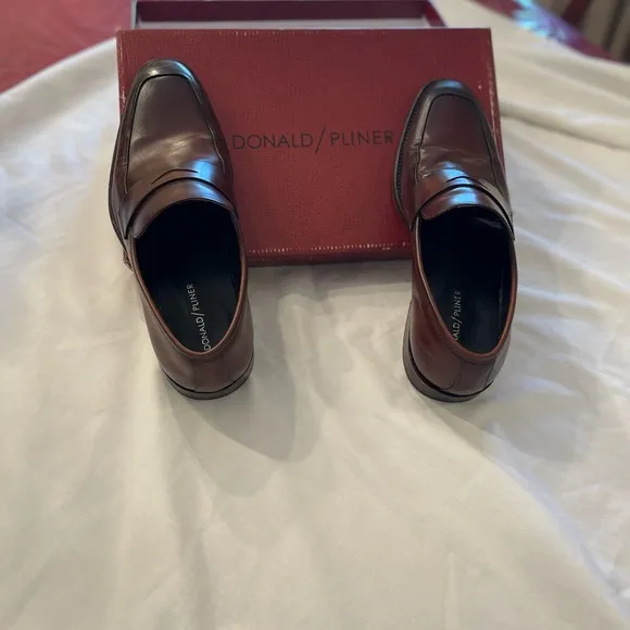 Donald Pliner Men’s Dress Brown Shoes Size: 8 1/2 - Used - Good Condition