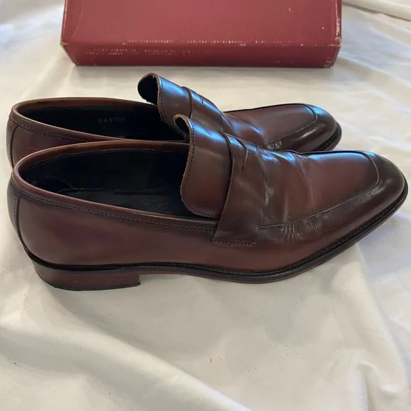 Donald Pliner Men’s Dress Brown Shoes Size: 8 1/2 - Used - Good Condition