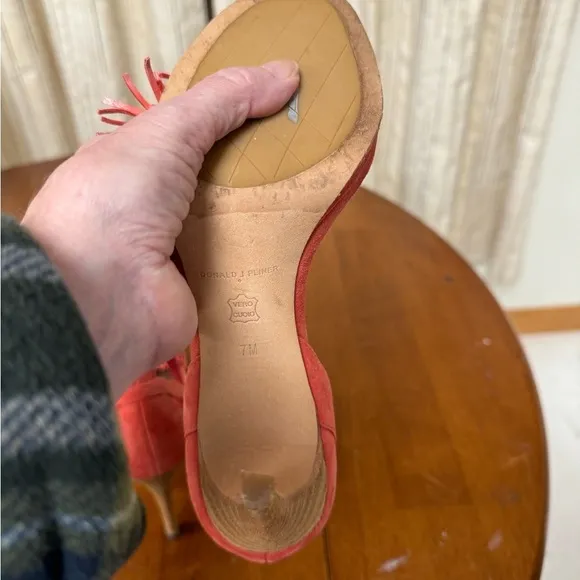 Donald Pliner open toe tassel stiletto heel pumps shoes size 7 salmon pink suede