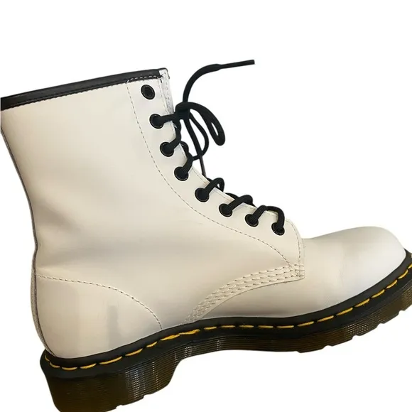Dr. Doc Martens White Combat Lace Up Leather Boots Womens Size 8 11821 Grunge
